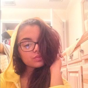 Meet your Posher, Marina